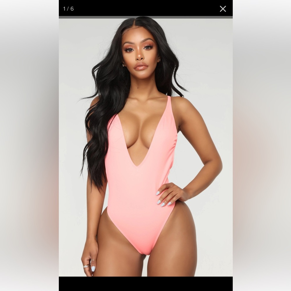 Fashionova Sunburst swimsuit NWT